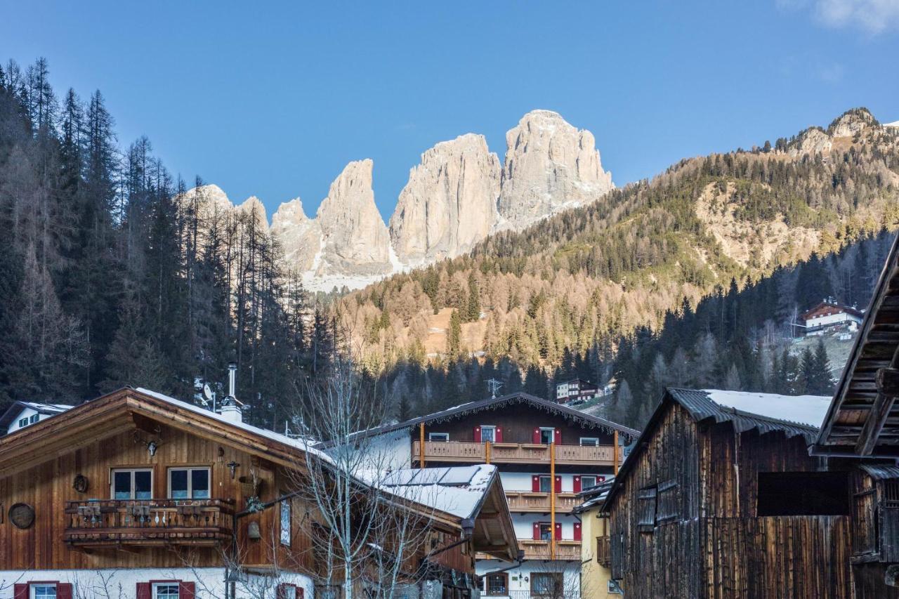 Chalet Osmar Appartamento 1 Campitello di Fassa Ngoại thất bức ảnh